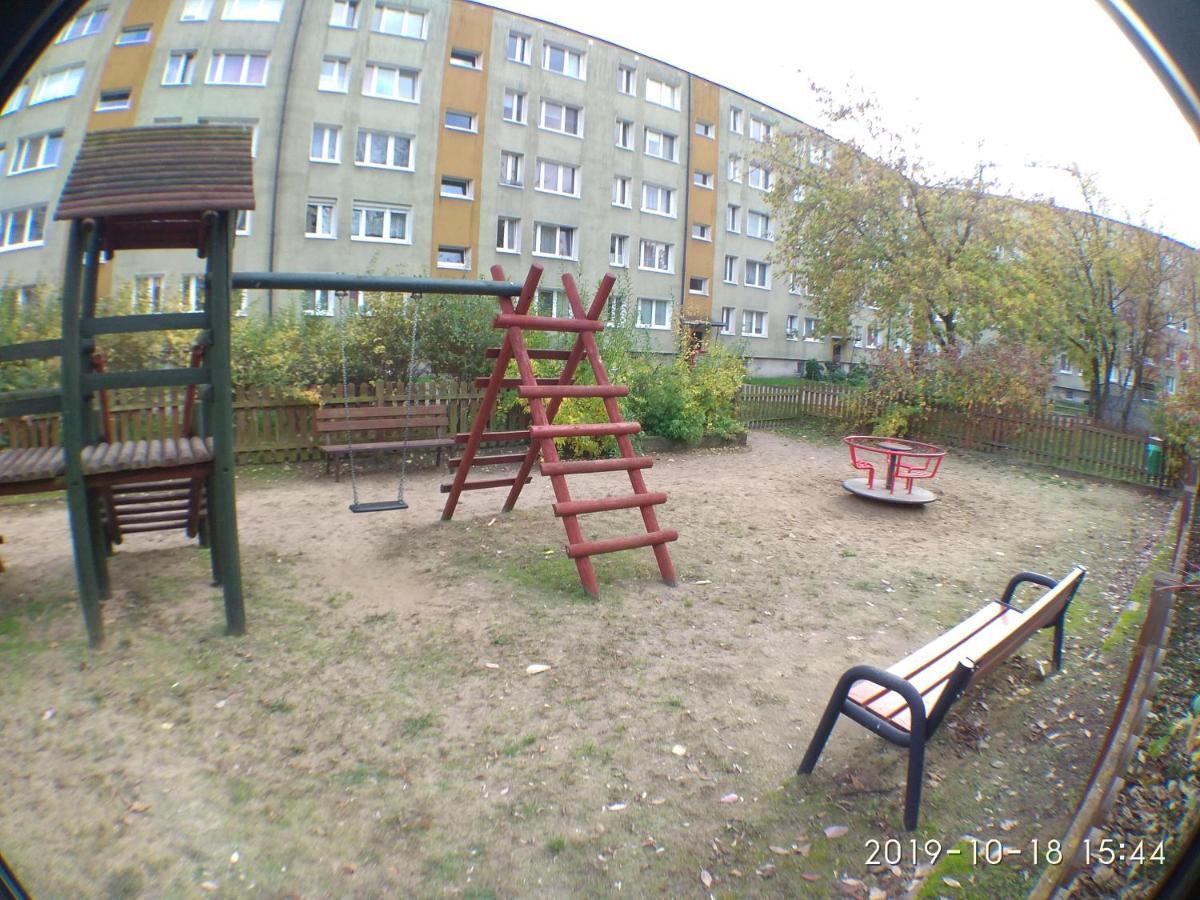 2120 Przyjazni 4 - Tanie Pokoje - Samodzielne Zameldowanie - Self Check In Poznań Eksteriør billede